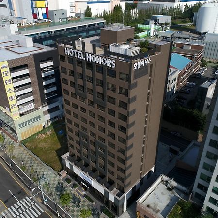 Honors Hotel Hwaseong Экстерьер фото