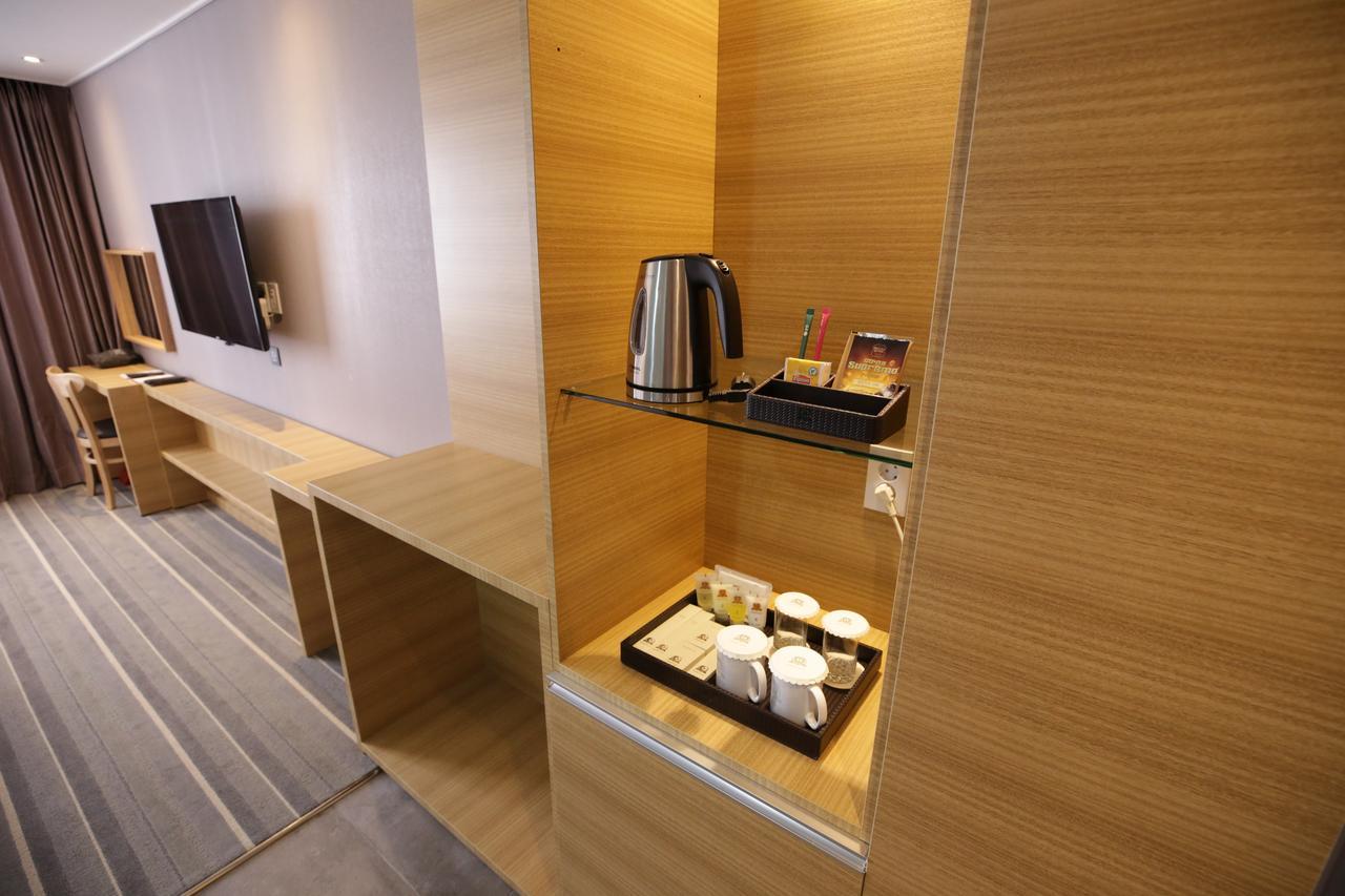 Honors Hotel Hwaseong Экстерьер фото
