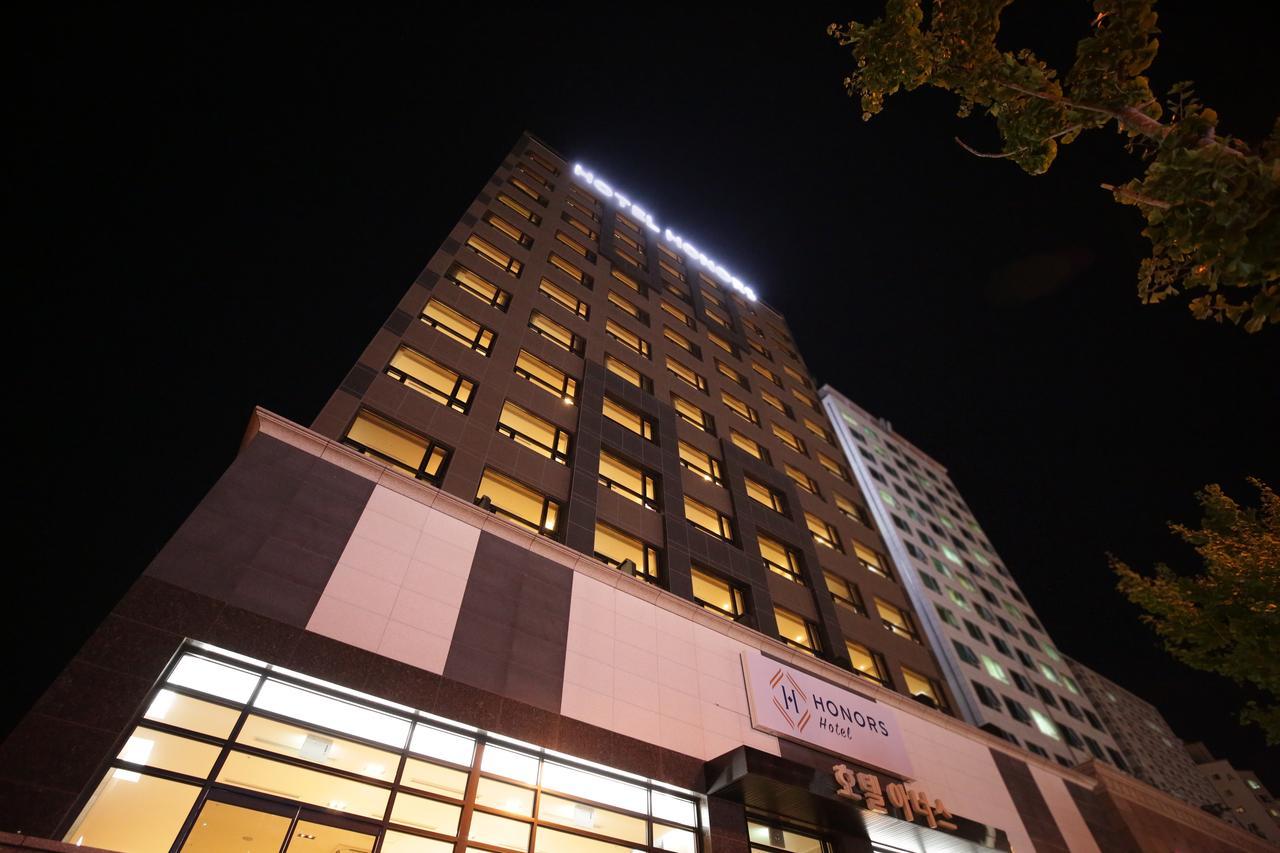 Honors Hotel Hwaseong Экстерьер фото